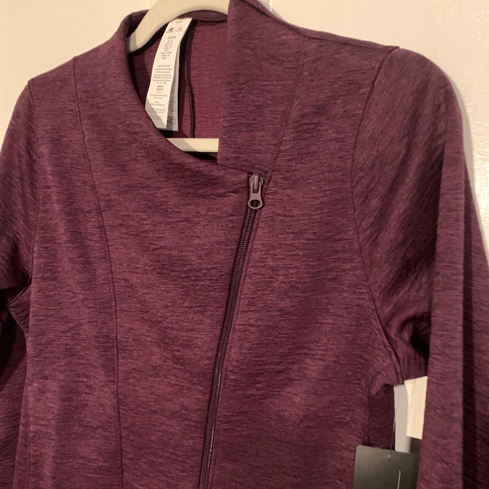 New Balance Jacket. NB Dry Line - Plum Like Color